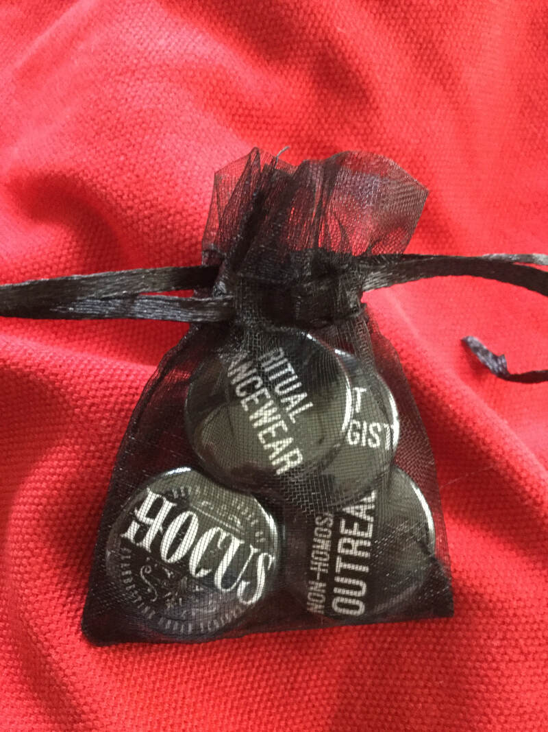 HOCUS Badge Set